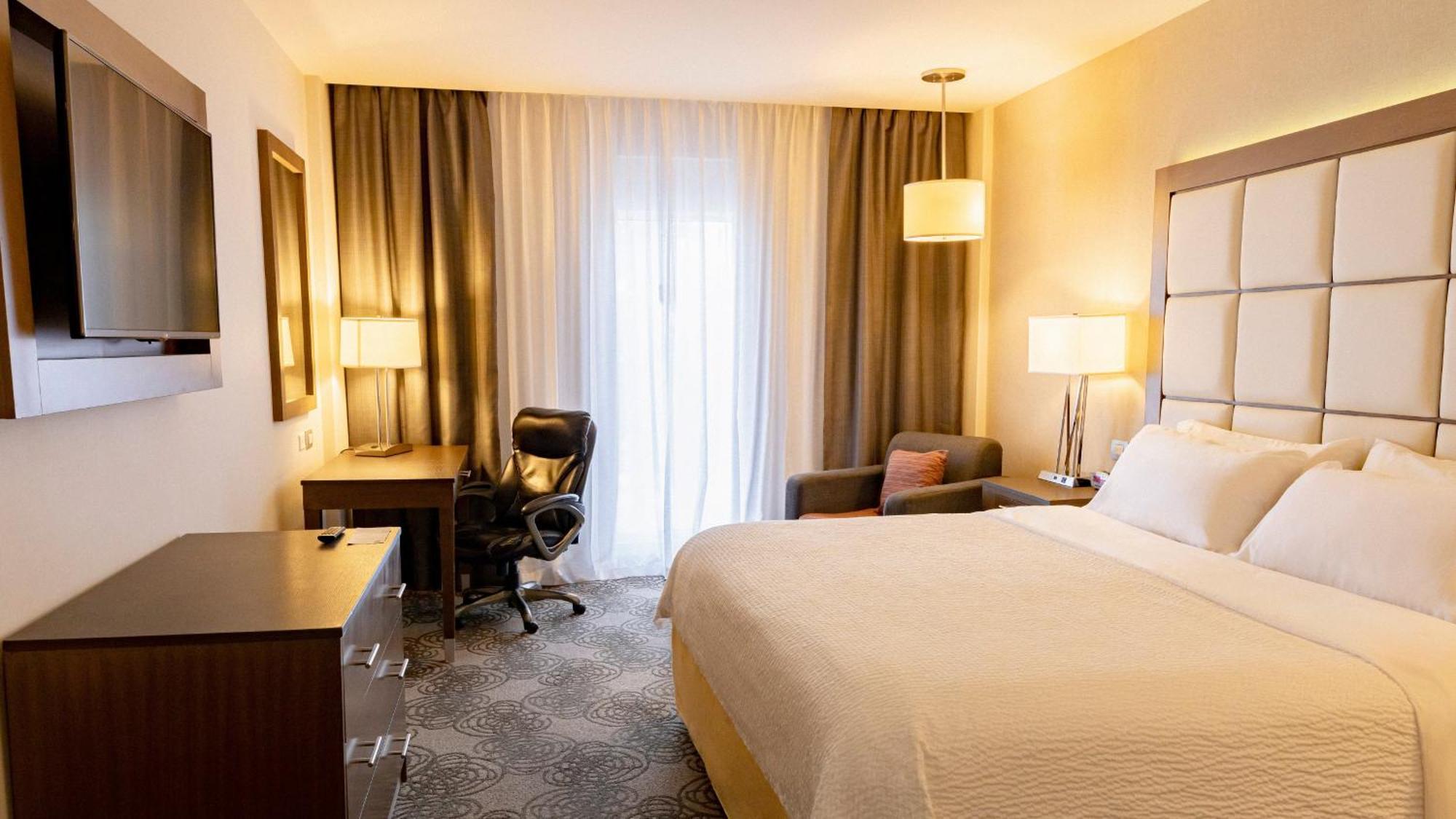 Holiday Inn Express & Suites Chihuahua Juventud By Ihg Extérieur photo
