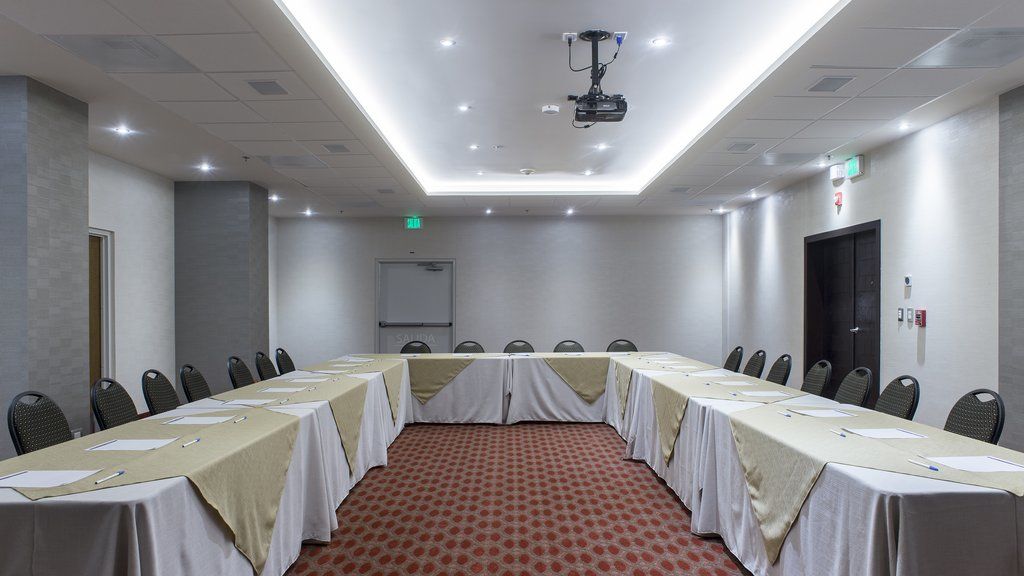 Holiday Inn Express & Suites Chihuahua Juventud By Ihg Extérieur photo